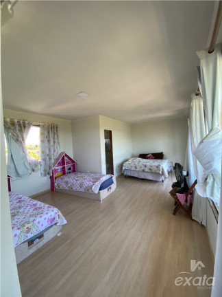 Imagem Sobrado com 3 Quartos à Venda, 300 m² em Praia Formosa - Aracruz