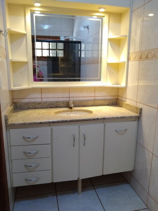 Imagem Casa com 5 Quartos à Venda, 200 m² em Nova Jacarezinho - Jacarezinho