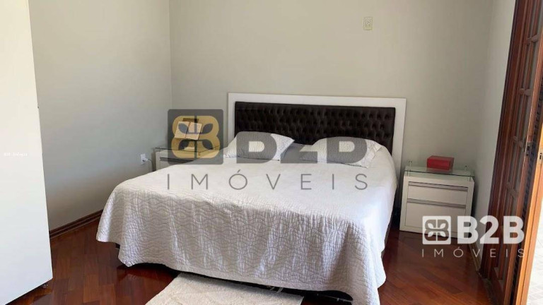 Imagem Casa com 4 Quartos à Venda, 315 m² em Jardim Estoril - Bauru Imagem Casa com 4 Quartos à Venda, 315 m² em Jardim Estoril - Bauru