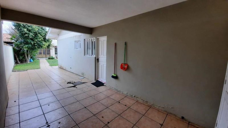 Imagem Sobrado com 4 Quartos à Venda, 280 m² em Centro - Xangri-la Imagem Sobrado com 4 Quartos à Venda, 280 m² em Centro - Xangri-la