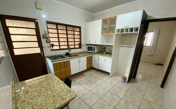 Imagem Casa com 3 Quartos à Venda, 100 m² em Parque Senhor Do Bonfim - Taubaté