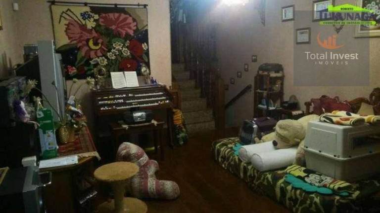 Imagem Casa com 4 Quartos à Venda, 454 m² em Vila Galvão - Guarulhos Imagem Casa com 4 Quartos à Venda, 454 m² em Vila Galvão - Guarulhos