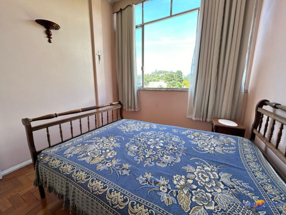 Imagem Imóvel com 1 Quarto à Venda, 42 m² em Várzea - Teresópolis