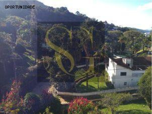 Casa com 3 Quartos à Venda,  em Granja Guarani - Teresópolis