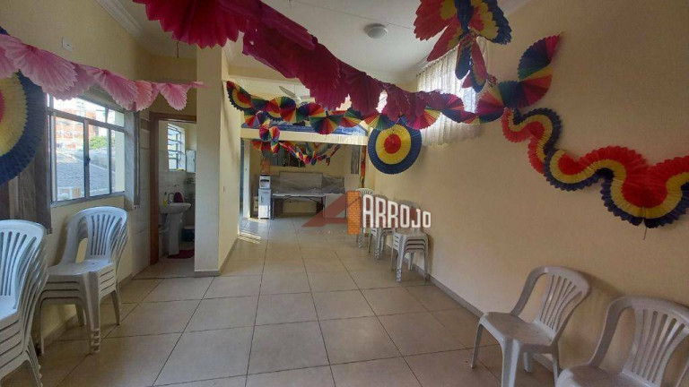 Imagem Sobrado com 6 Quartos à Venda, 266 m² em Vila Sampaio - São Paulo