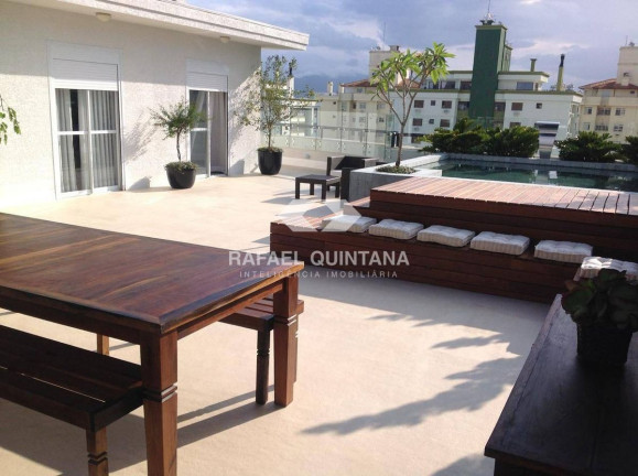 Apartamento com 3 Quartos à Venda, 268 m² em Coqueiros - Florianópolis