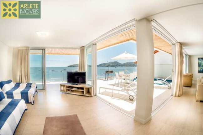 Imagem Casa com 4 Quartos à Venda, 529 m² em Vila Nova - Porto Belo