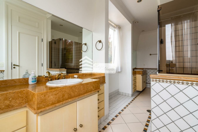 Imagem Casa com 7 Quartos à Venda, 1.596 m² em Vila Paulista - Campos Do Jordão Imagem Casa com 7 Quartos à Venda, 1.596 m² em Vila Paulista - Campos Do Jordão