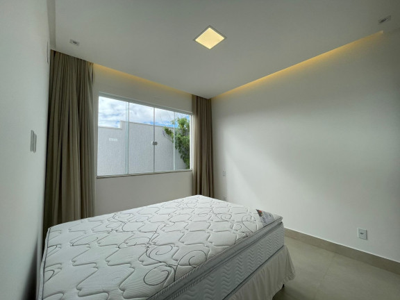 Imagem Casa com 3 Quartos à Venda, 198 m² em Universidade - Vitória Da Conquista Imagem Casa com 3 Quartos à Venda, 198 m² em Universidade - Vitória Da Conquista