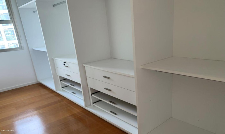 Imagem Apartamento com 4 Quartos à Venda, 376 m² em Barra Da Tijuca - Rio De Janeiro