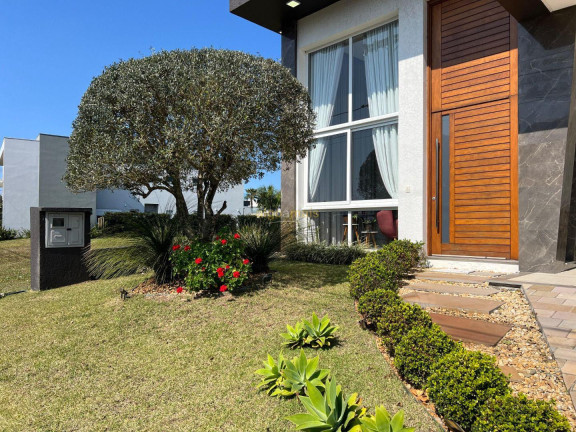 Imagem Casa com 3 Quartos à Venda, 197 m² em Condominio Capao Ilhas Resort - Capão Da Canoa Imagem Casa com 3 Quartos à Venda, 197 m² em Condominio Capao Ilhas Resort - Capão Da Canoa