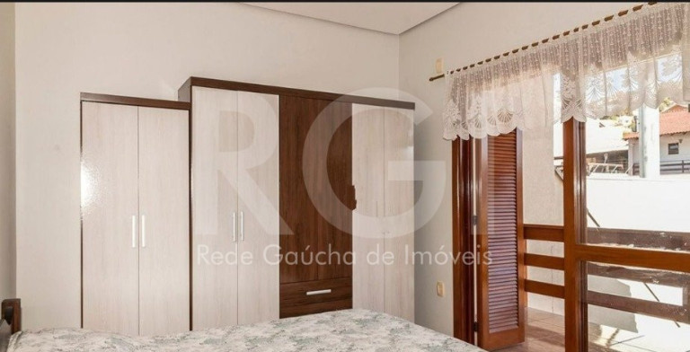 Imagem Casa com 4 Quartos à Venda, 492 m² em Vila João Pessoa - Porto Alegre Imagem Casa com 4 Quartos à Venda, 492 m² em Vila João Pessoa - Porto Alegre