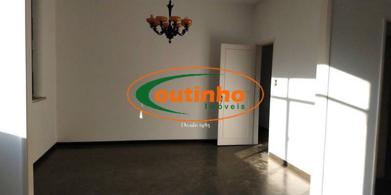 Imagem Apartamento com 5 Quartos à Venda, 294 m² em Tijuca - Rio De Janeiro Imagem Apartamento com 5 Quartos à Venda, 294 m² em Tijuca - Rio De Janeiro