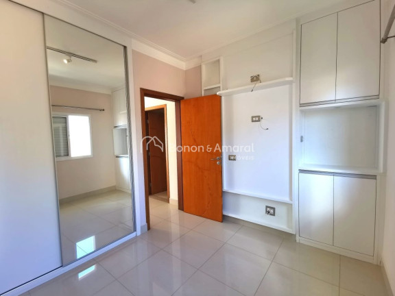 Imagem Casa com 3 Quartos à Venda, 255 m² em Loteamento Alphaville Campinas - Campinas Imagem Casa com 3 Quartos à Venda, 255 m² em Loteamento Alphaville Campinas - Campinas