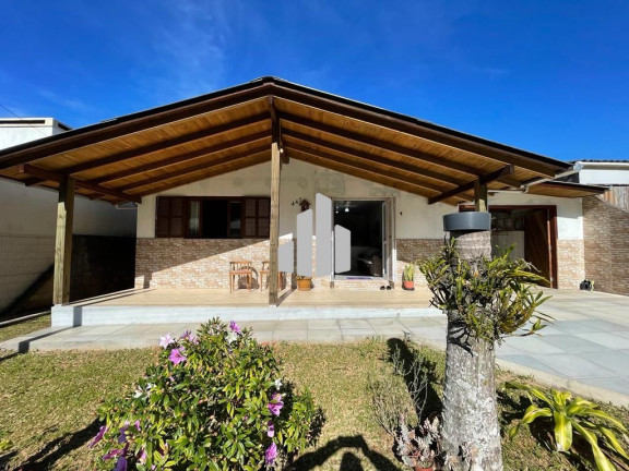 Imagem Casa com 2 Quartos à Venda, 115 m² em Centenário - Torres Imagem Casa com 2 Quartos à Venda, 115 m² em Centenário - Torres