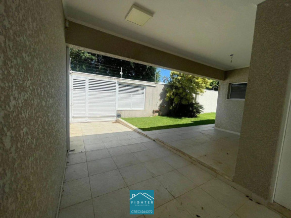 Imagem Casa com 3 Quartos à Venda, 200 m²