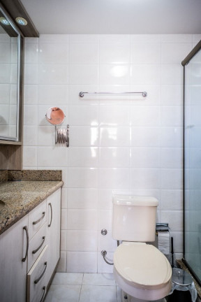 Imagem Apartamento com 3 Quartos à Venda, 90 m² em Passo Da Areia - Porto Alegre