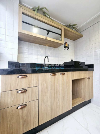 Imagem Apartamento com 2 Quartos à Venda, 70 m² em Guilhermina - Praia Grande