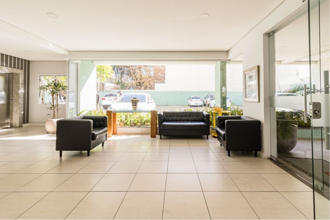 Imagem Imóvel com 3 Quartos à Venda, 74 m² em Rio Branco - Porto Alegre