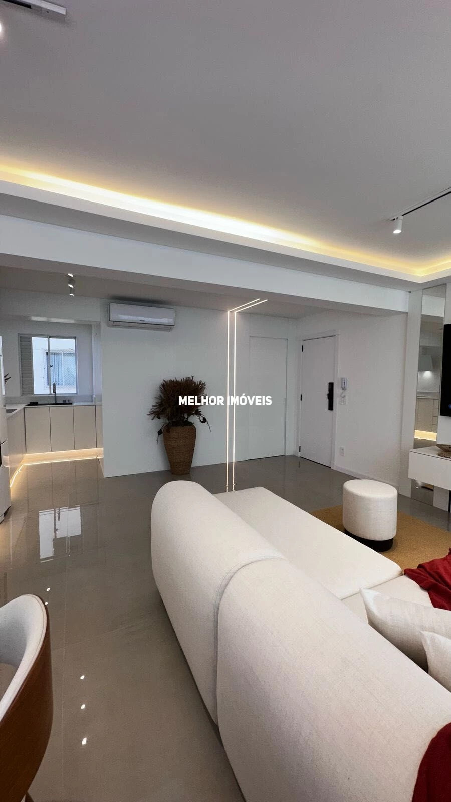 Imagem Apartamento com 3 Quartos à Venda, 106 m² em Centro - Balneário Camboriú