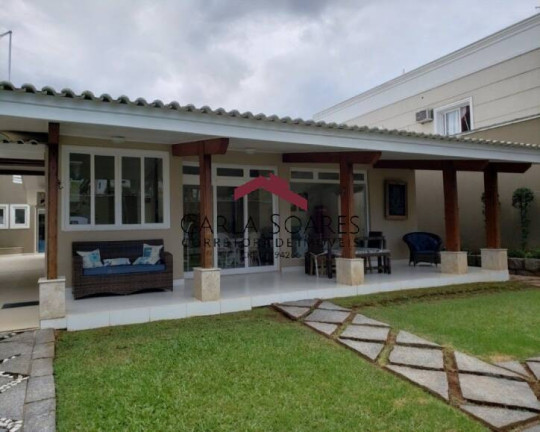 Imagem Casa com 3 Quartos à Venda, 150 m² em Balneário Praia Do Pernambuco - Guarujá Imagem Casa com 3 Quartos à Venda, 150 m² em Balneário Praia Do Pernambuco - Guarujá