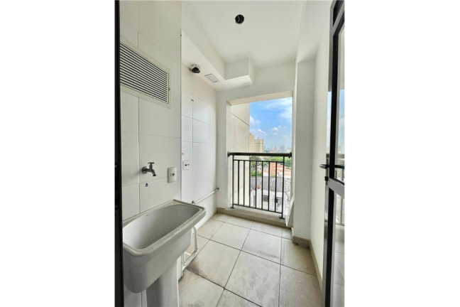 Imagem Apartamento com 2 Quartos à Venda, 56 m² em Cambuci - São Paulo