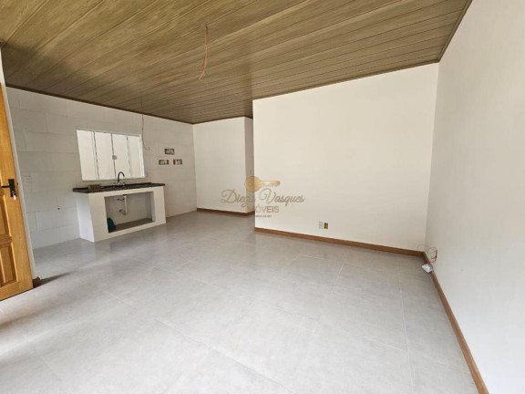 Imagem Casa com 2 Quartos à Venda, 120 m² em Albuquerque - Teresópolis