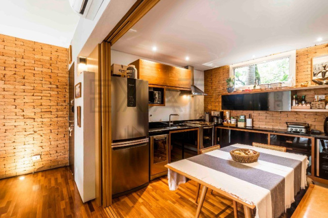 Imagem Imóvel com 2 Quartos à Venda, 100 m² em Alto De Pinheiros - São Paulo Imagem Imóvel com 2 Quartos à Venda, 100 m² em Alto De Pinheiros - São Paulo