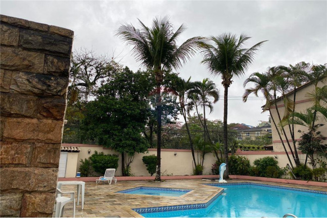 Imagem Casa de Condomínio com 2 Quartos à Venda, 130 m² em Taquara - Rio De Janeiro Imagem Casa de Condomínio com 2 Quartos à Venda, 130 m² em Taquara - Rio De Janeiro