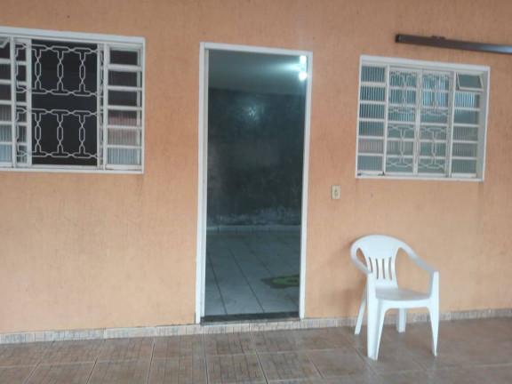 Imagem Casa com 4 Quartos à Venda, 300 m² em Guará I - Brasília Imagem Casa com 4 Quartos à Venda, 300 m² em Guará I - Brasília