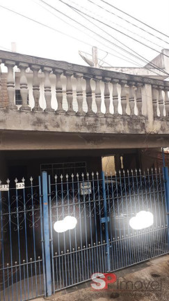 Casa com 5 Quartos à Venda, 210 m² em Vila Cláudio - Santo André