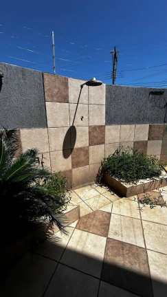 Imagem Sobrado com 4 Quartos à Venda, 218 m² em Vila Areao - Taubaté