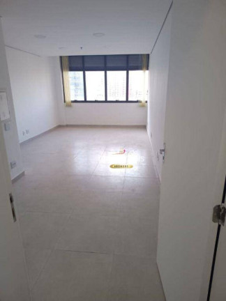 Sala Comercial à Venda ou Locação, 33 m² em Bela Vista - São Paulo