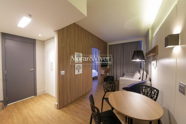 Imagem Imóvel com 1 Quarto à Venda, 28 m² em água Verde - Curitiba