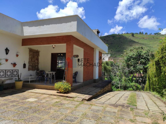 Imagem Casa com 3 Quartos à Venda, 210 m² em Albuquerque - Teresópolis Imagem Casa com 3 Quartos à Venda, 210 m² em Albuquerque - Teresópolis