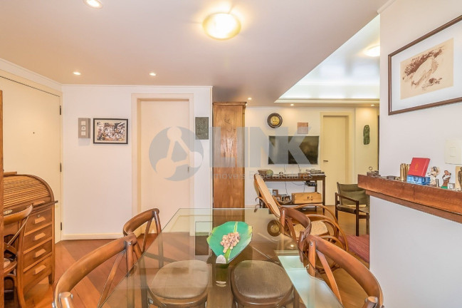Imagem Apartamento com 3 Quartos à Venda, 112 m² em Petrópolis - Porto Alegre