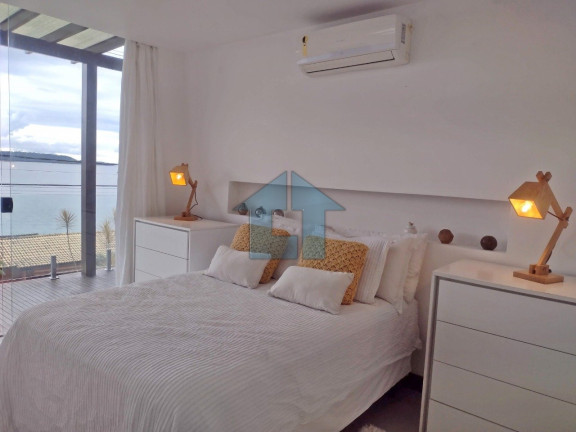 Imagem Casa com 4 Quartos à Venda,  em Fazenda Mombaça - Angra Dos Reis