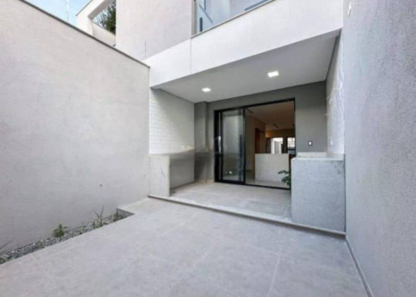 Imagem Casa com 4 Quartos à Venda, em Vila Carrão - São Paulo Imagem Casa com 4 Quartos à Venda, em Vila Carrão - São Paulo