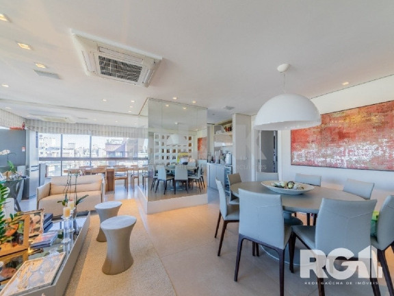 Imagem Apartamento com 3 Quartos à Venda, 245 m² em Moinhos De Vento - Porto Alegre