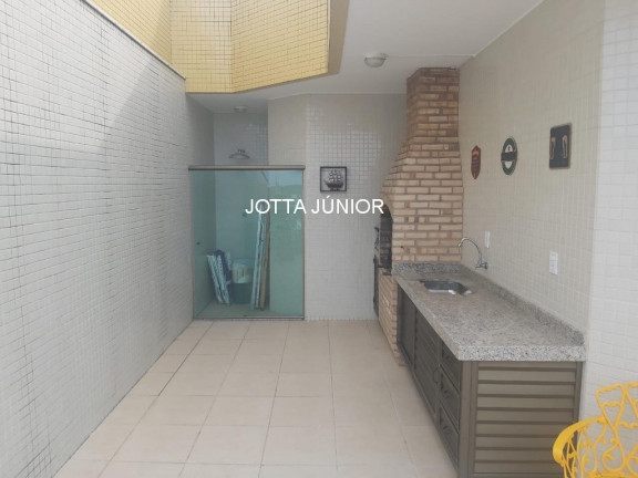 Imagem Imóvel com 3 Quartos à Venda, 210 m² em Centro - Cabo Frio