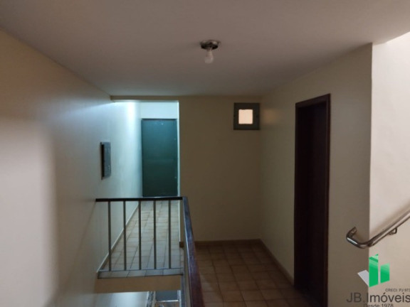 Imagem Kitnet com 1 Quarto para Alugar, 10 m² em Centro - Montes Claros