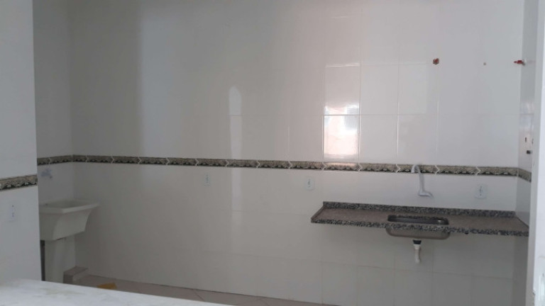 Imagem Apartamento com 2 Quartos à Venda, 96 m² em Foguete - Cabo Frio