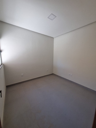 Imagem Casa com 2 Quartos à Venda, 50 m² em Jardim Olímpico - Montes Claros