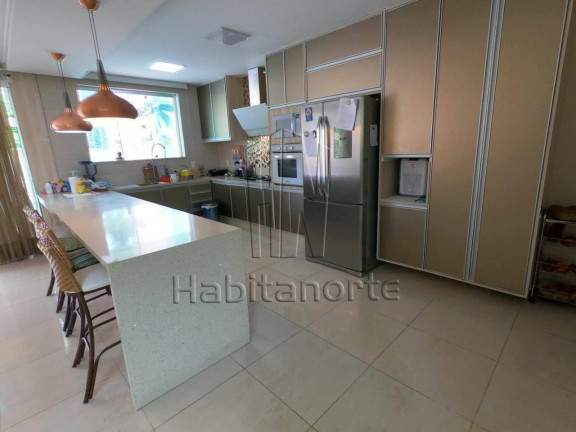 Imagem Casa com 4 Quartos para Alugar,  em Tarumã - Manaus