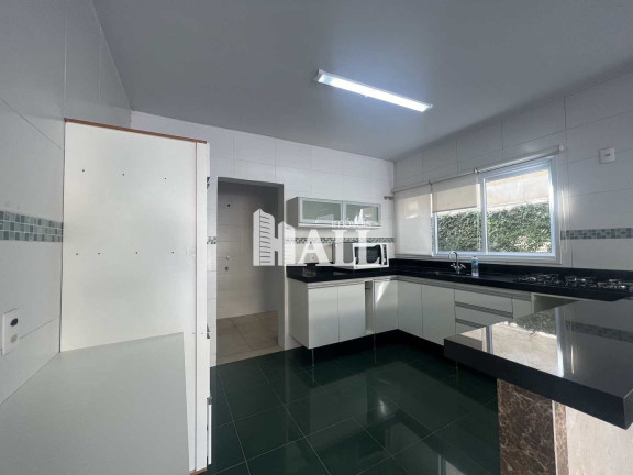 Imagem Casa com 3 Quartos à Venda, 240 m² em Centro - Bady Bassitt