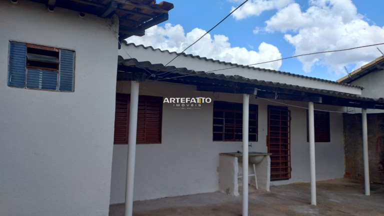 Casa com 1 Quarto à Venda, 200 m²