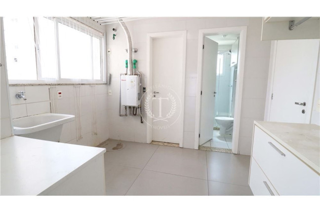 Imagem Apartamento com 4 Quartos à Venda, 223 m² em Vila Andrade - São Paulo