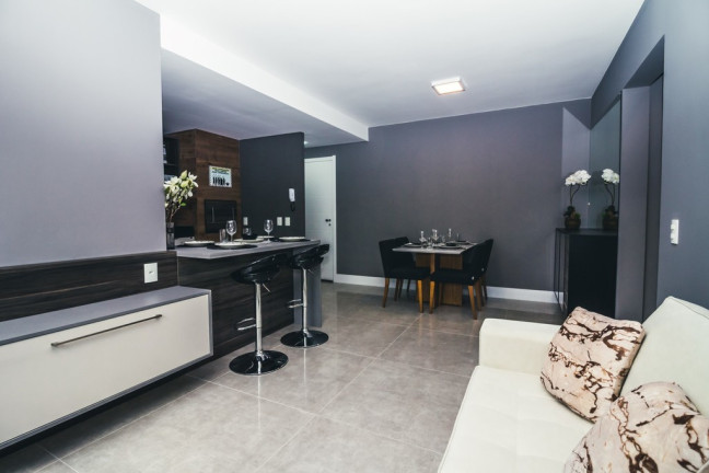 Imagem Apartamento com 2 Quartos à Venda, 67 m² em Santana - Porto Alegre