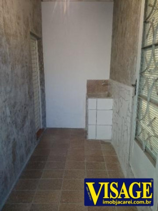 Imagem Sobrado com 2 Quartos à Venda,  em Jd. Emilia - Jacareí