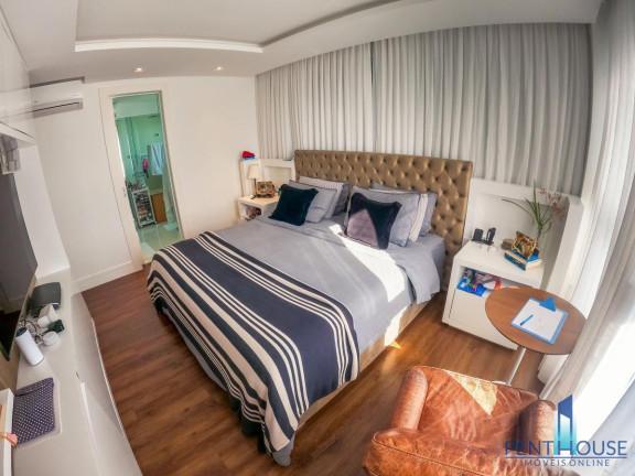 Imagem Apartamento com 3 Quartos à Venda, 252 m² em Centro - Balneário Camboriú Imagem Apartamento com 3 Quartos à Venda, 252 m² em Centro - Balneário Camboriú